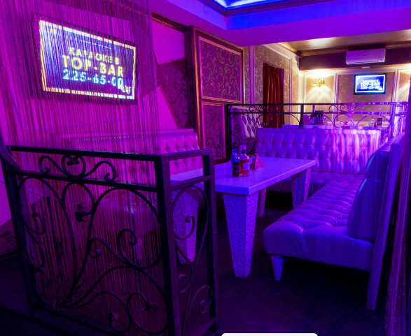 Top-bar, караоке-клуб