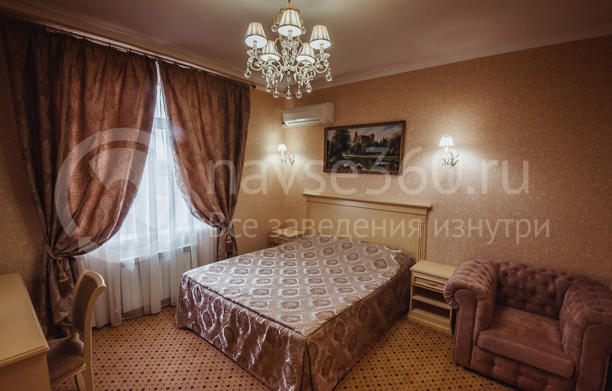 Резидент отель, номер 20