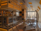 Gloss Bar Cafe, ресторан